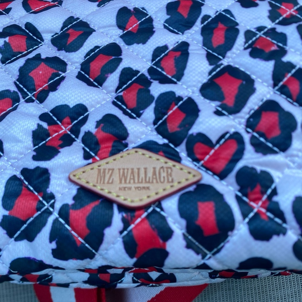 MZ Wallace Pippa Crosby Crossbody Heart Leopard Print Handbag Limited‎ Edition - Picture 7 of 12
